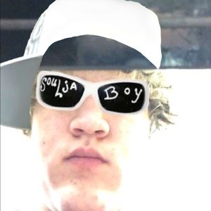 Meet your Posher, Nathan